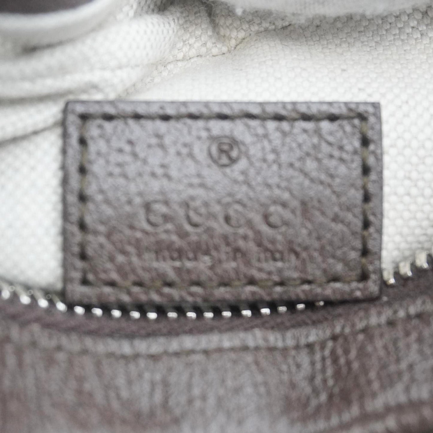 GUCCI Attache Small GG Supreme Canvas Shoulder Bag Beige 699409