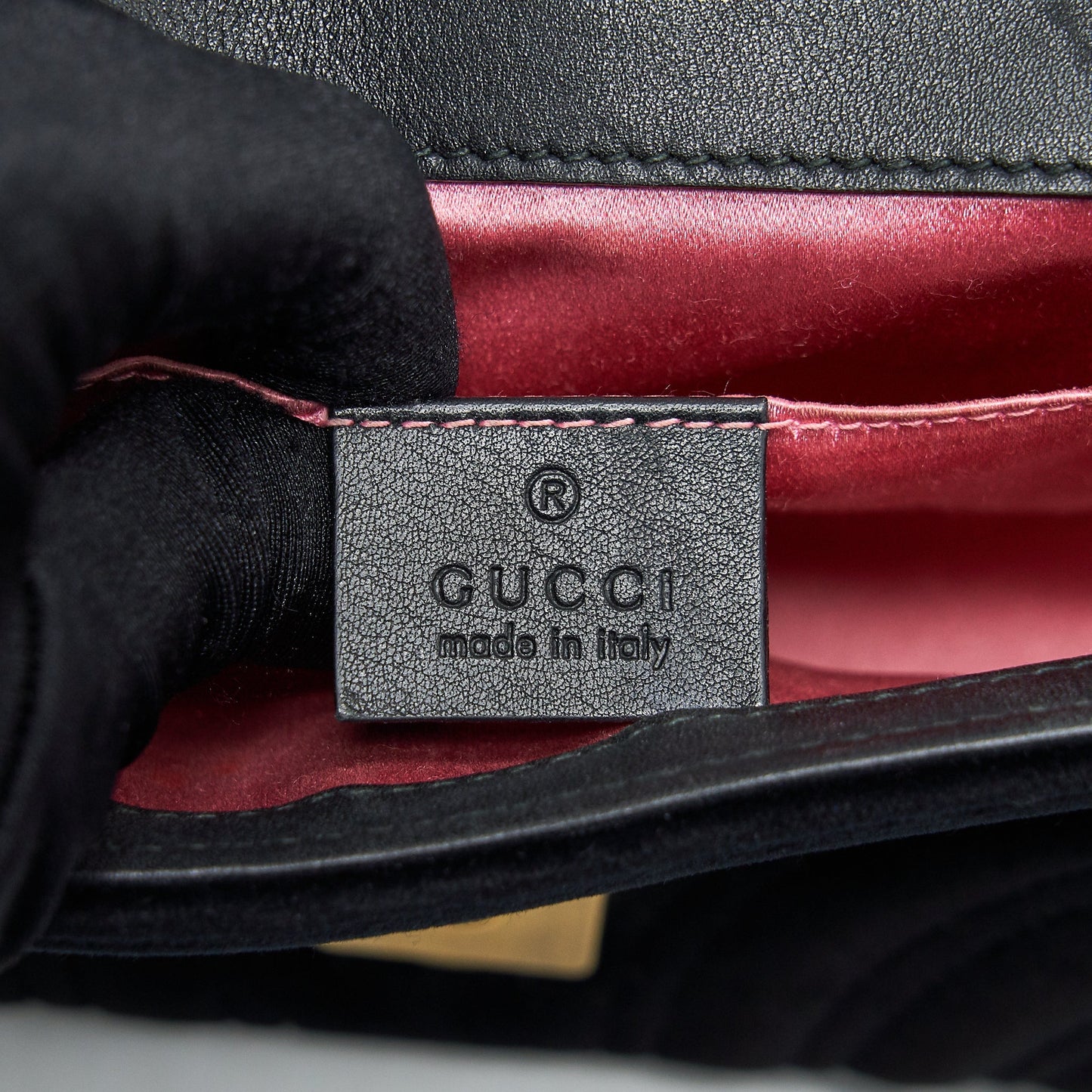 Gucci mini marmont Velvet black