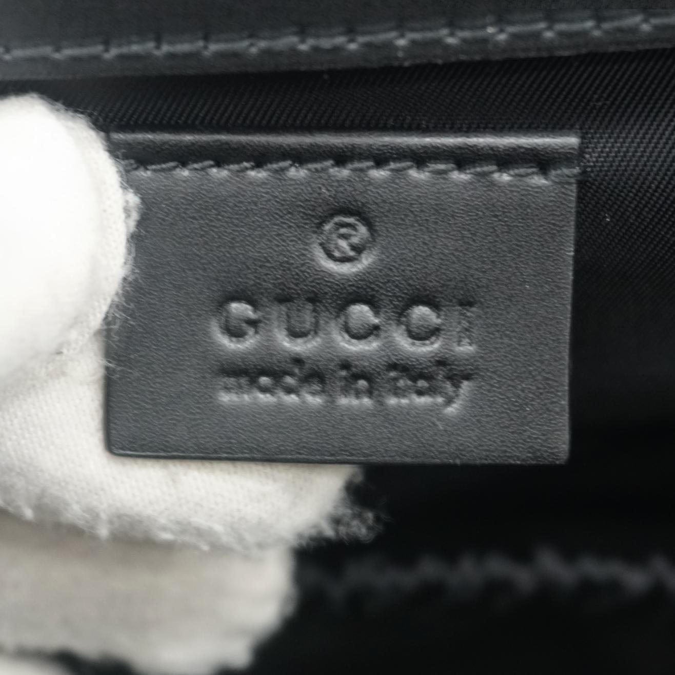 GUCCI Diaper GG Supreme Canvas Messenger Bag Black 495909