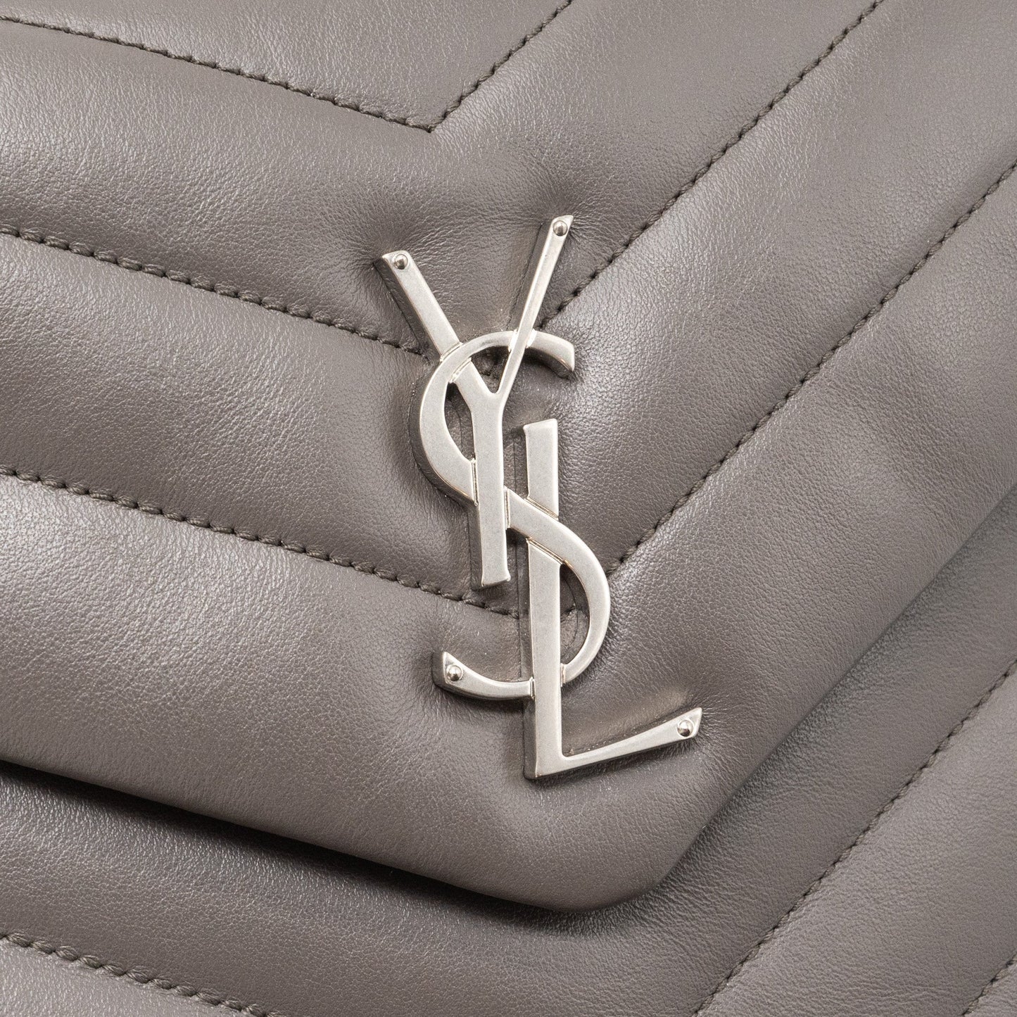 Saint Laurent/YSL Small Lou Lou Bag Calfskin Dark Grey SHW
