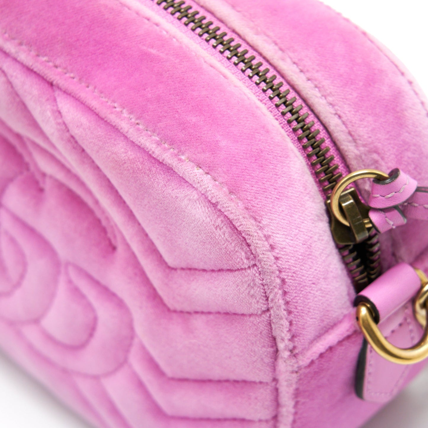 Gucci GG Marmont Camera Bag Velvet Pink With Crystal