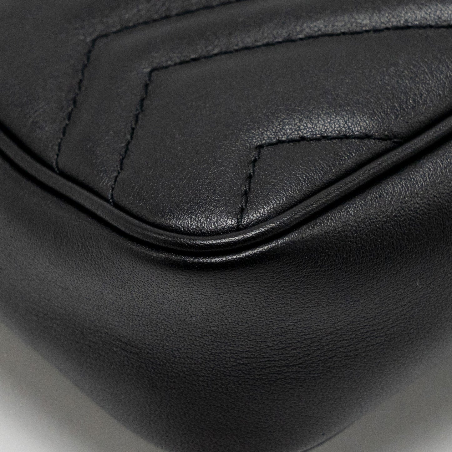 Gucci Super Mini GG Marmont Calfskin Black