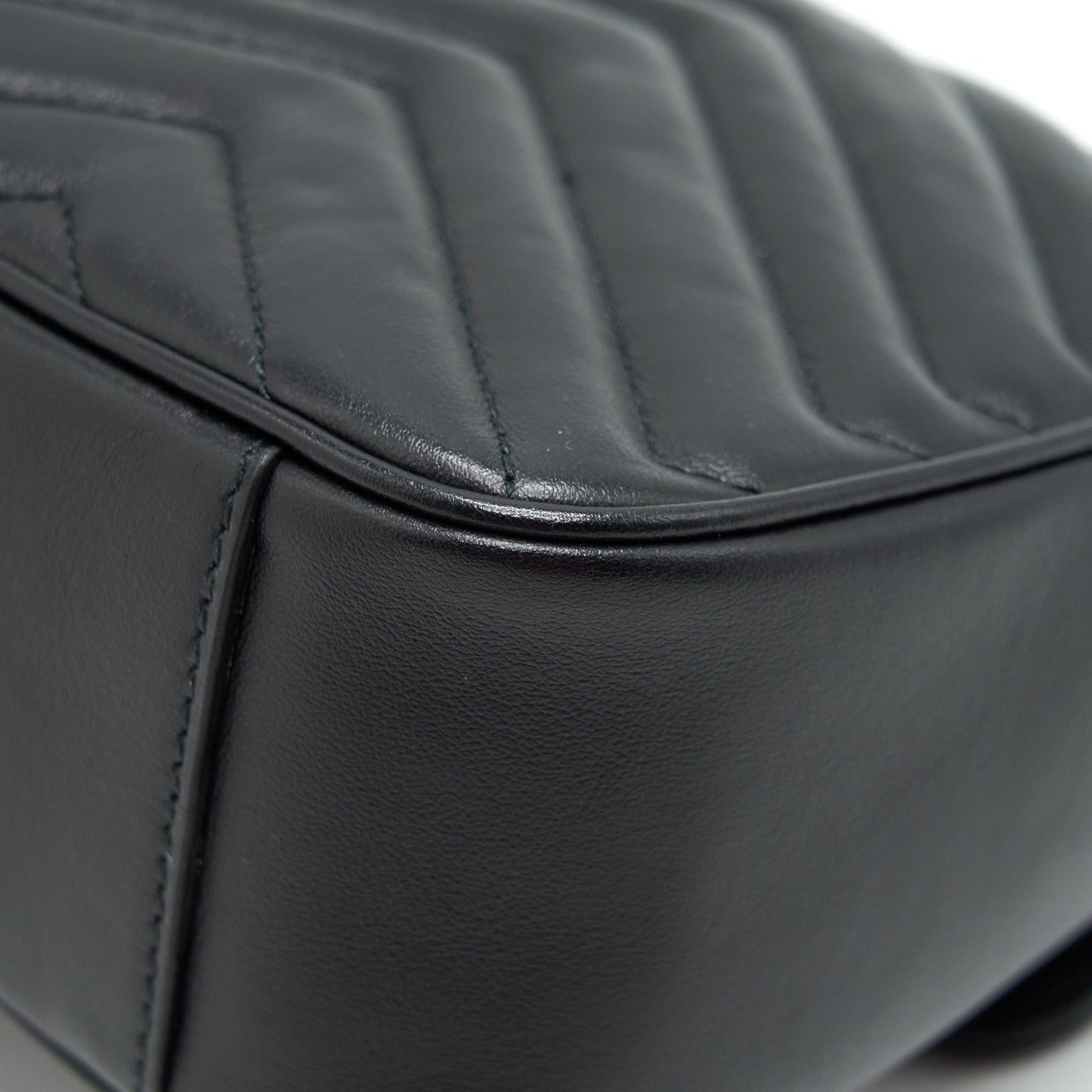 Gucci GG Marmont Shoulder Bag 26cm Black with