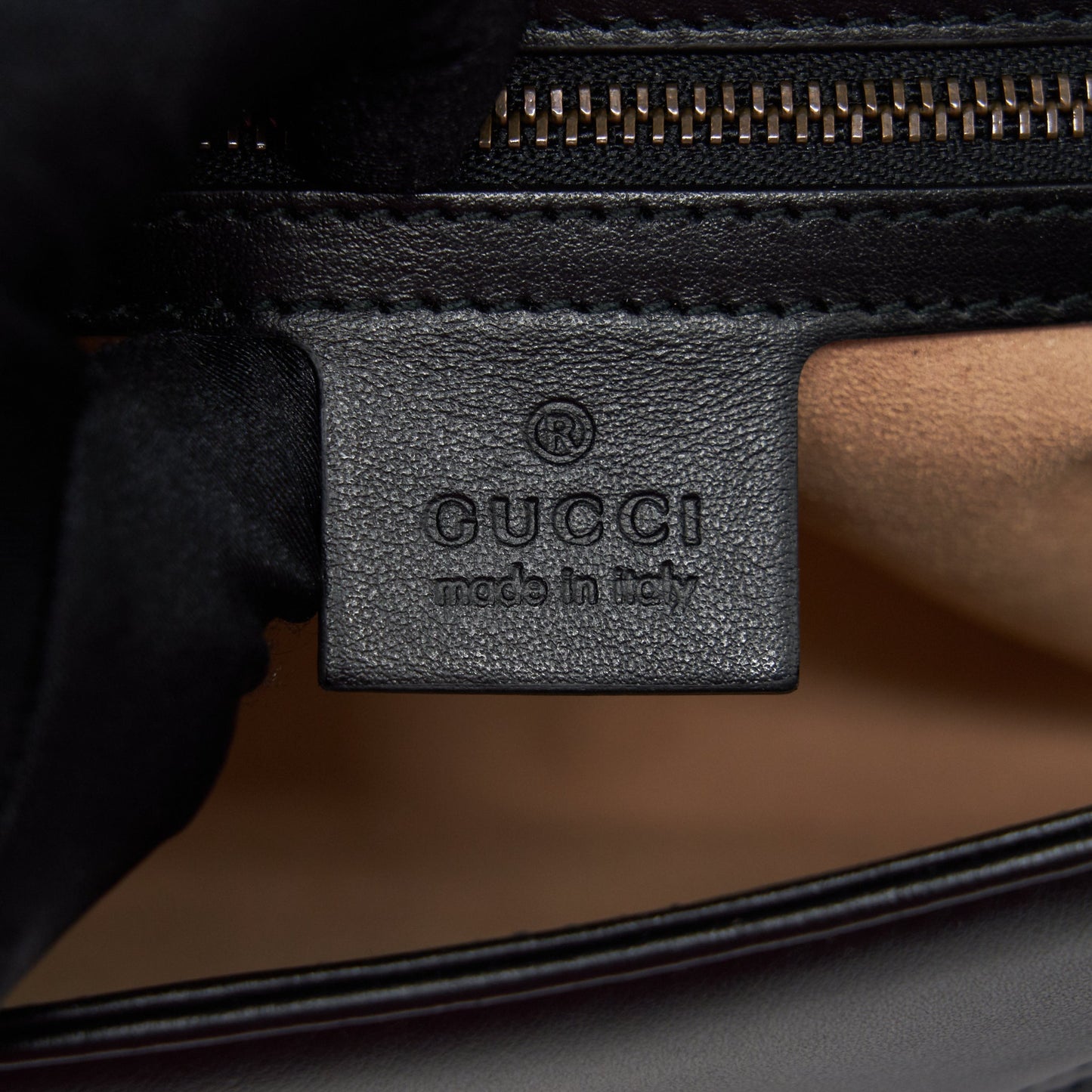 Gucci GG Marmont Shoulder Bag 26cm Black with