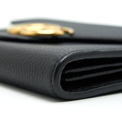 Gucci Grained Calfskin GG Logo Wallet on Chain with