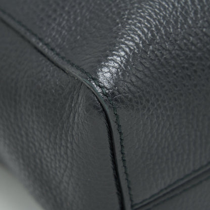 Gucci Grained calfskin Tote Bag Black with long strap