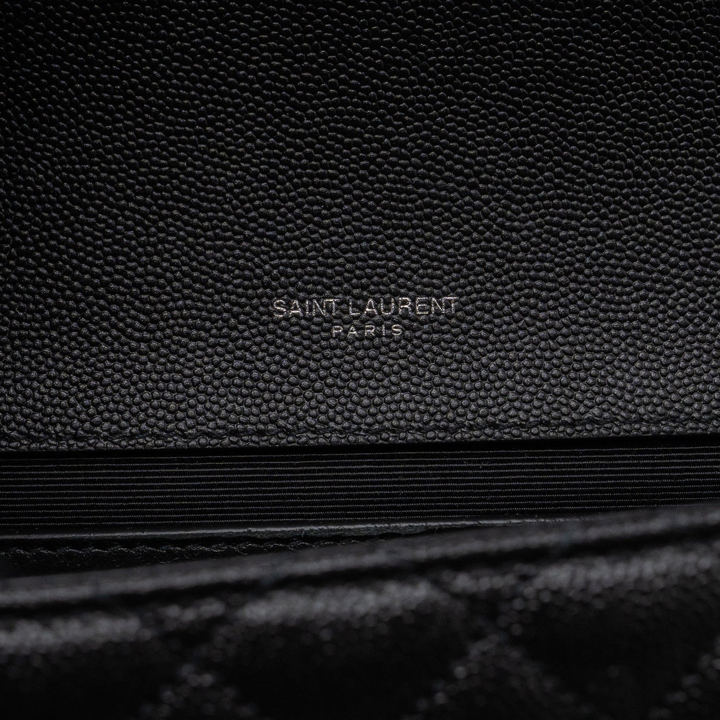 Saint Laurent/YSL Envelope Medium Chain Bag Grained Calfskin Mix Matelasse Black SHW