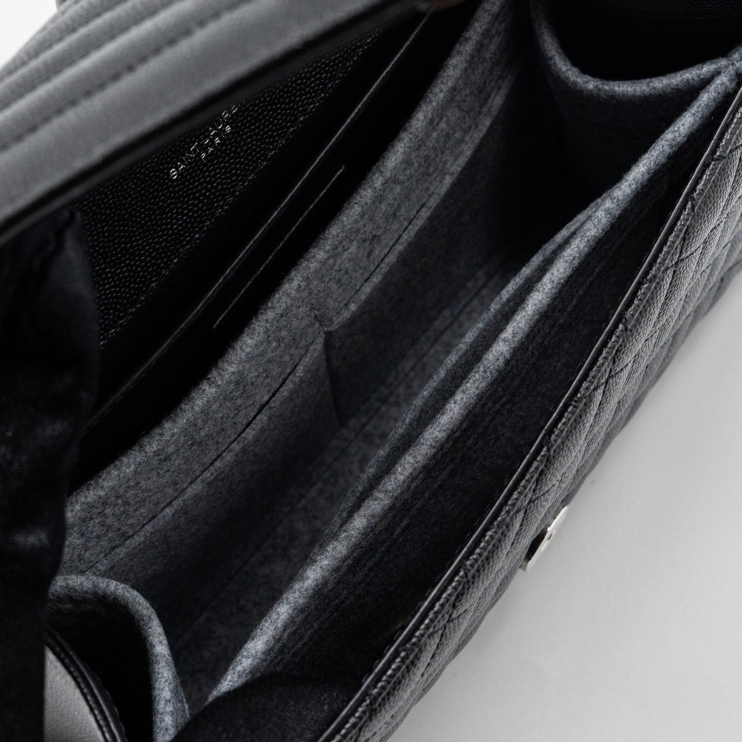 Saint Laurent/YSL Envelope Medium Chain Bag Grained Calfskin Mix Matelasse Black SHW