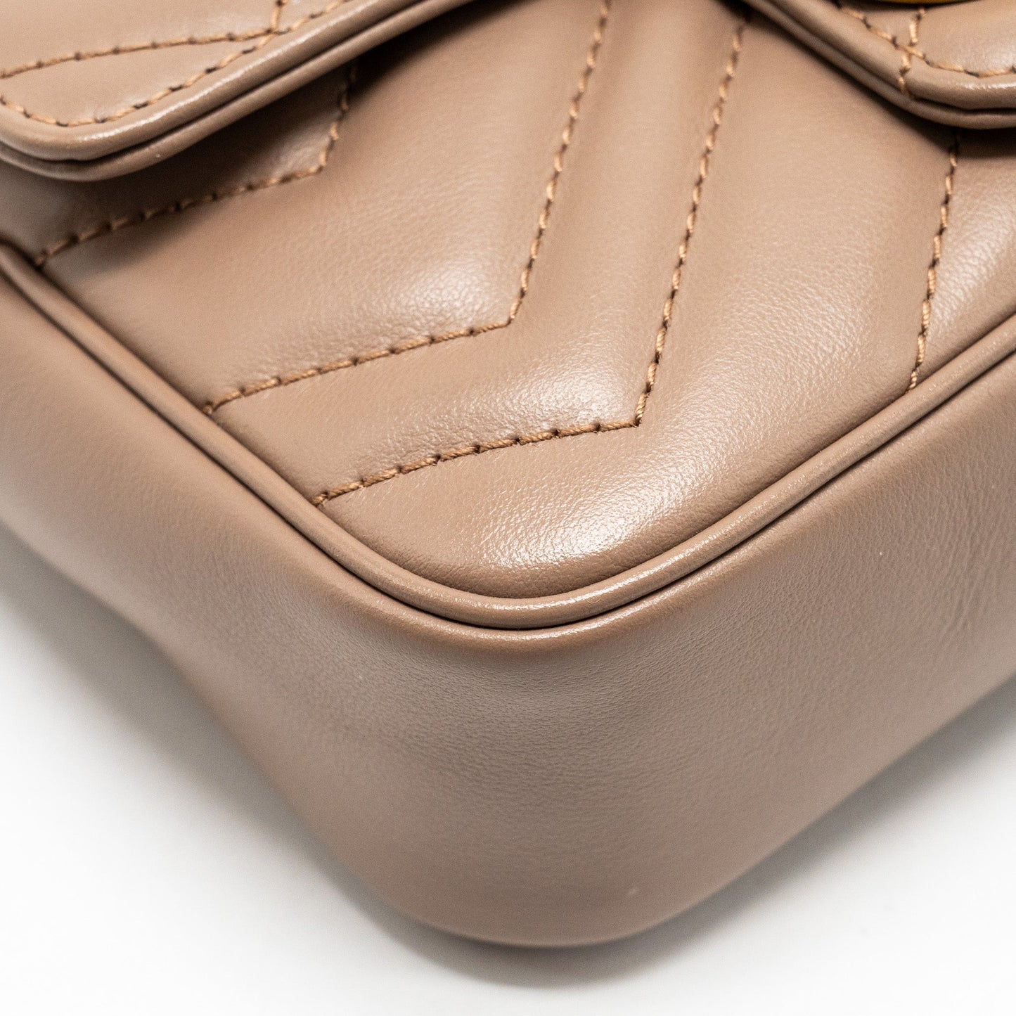 Gucci GG Marmont Super Mini Bag Calfskin Beige