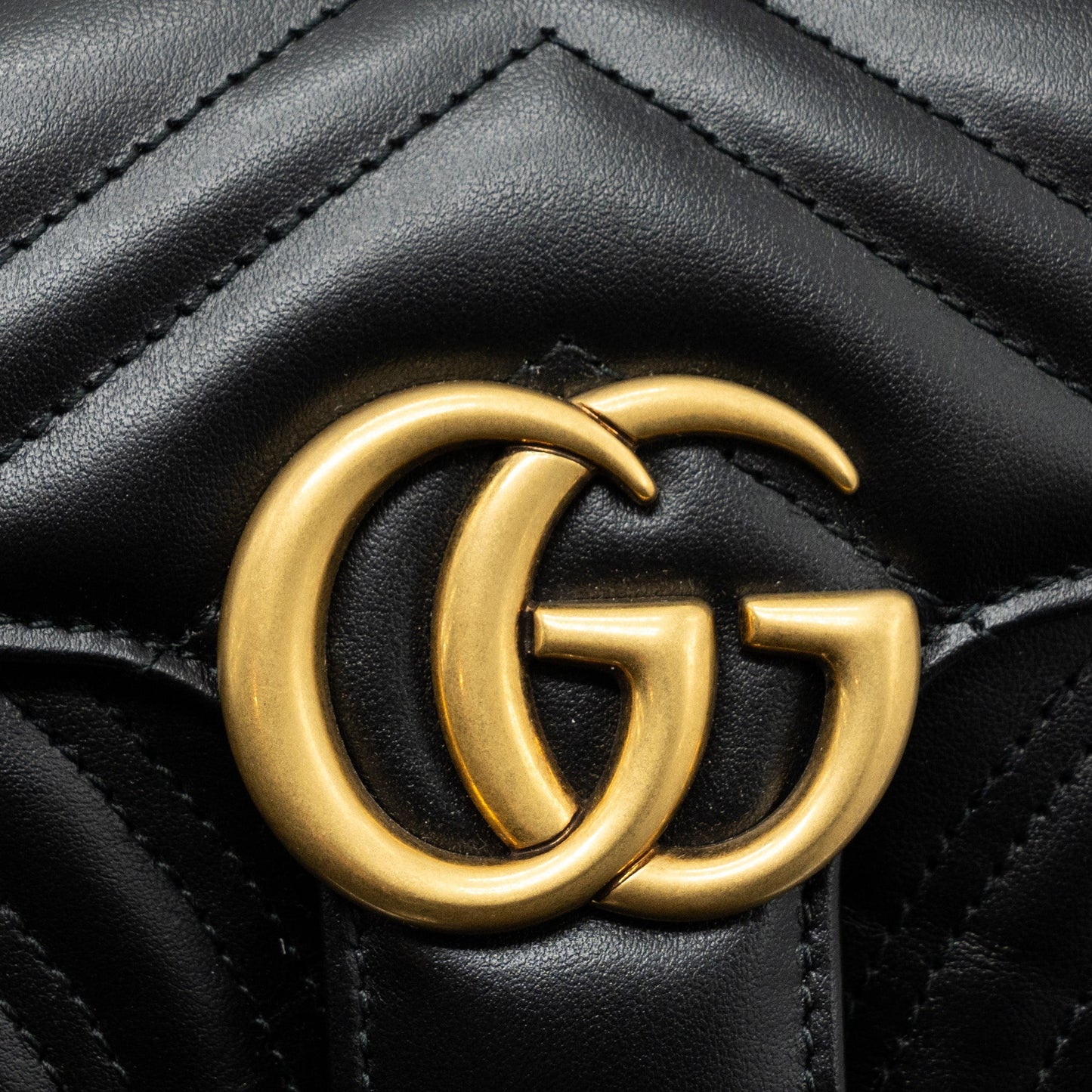 Gucci mini marmont calfskin black