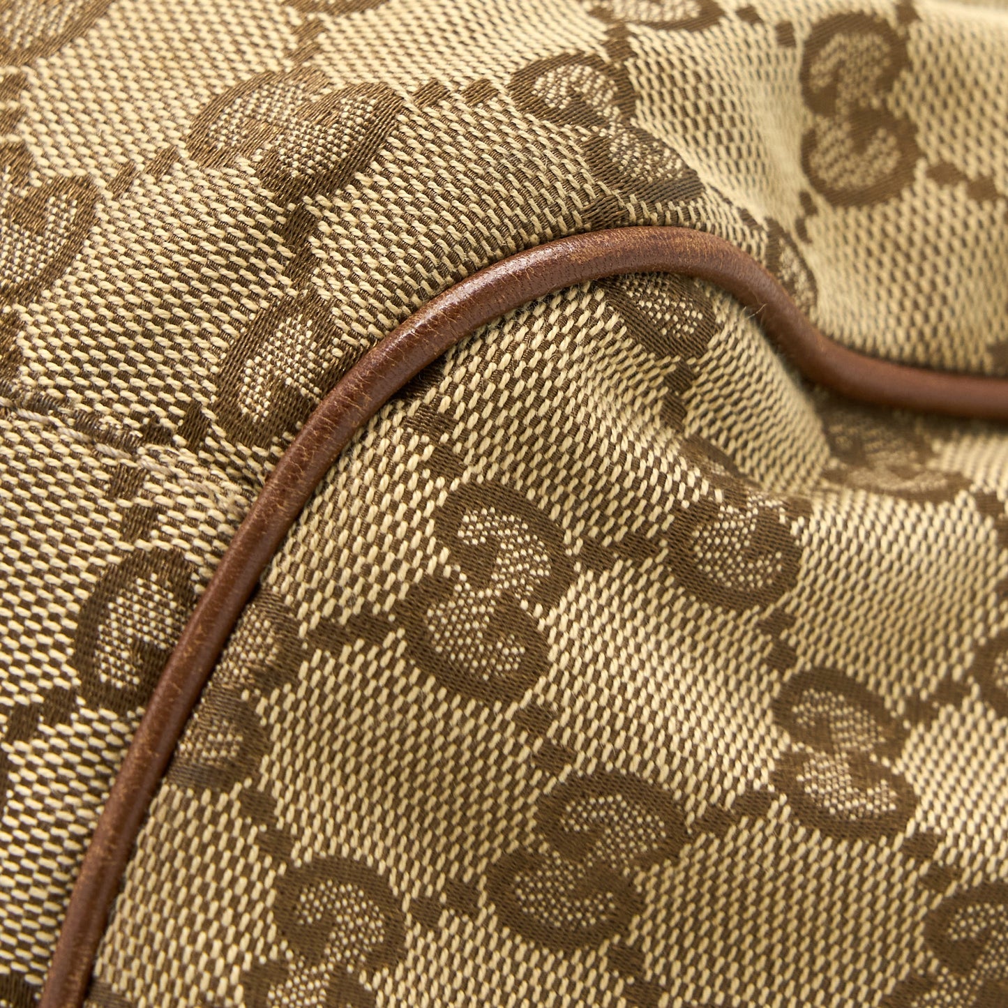 Gucci Tote GG Supreme Canvas