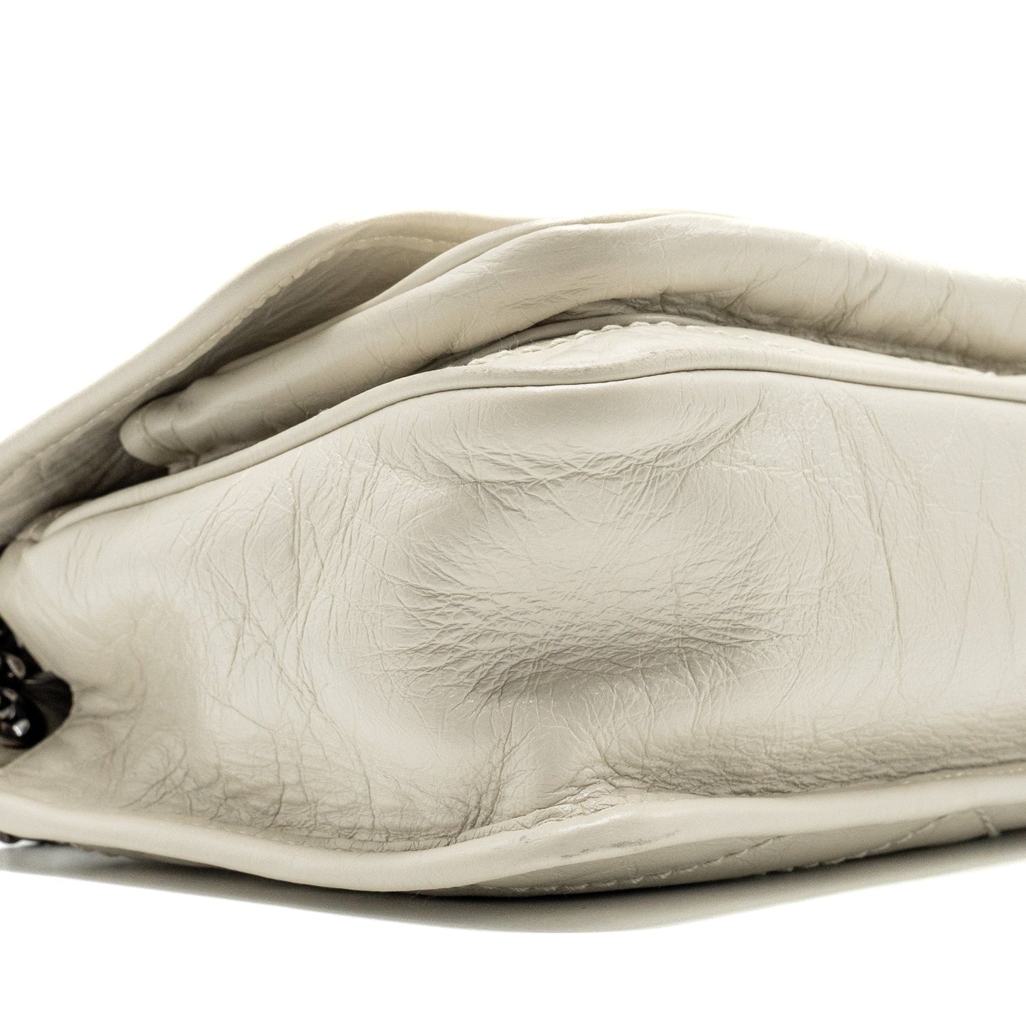 Saint Laurent/YSL Niki Baby Flap Bag Calfskin White SHW