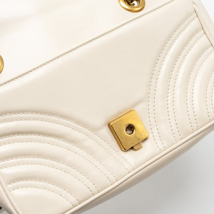 Gucci Mini Marmont bag calfskin white