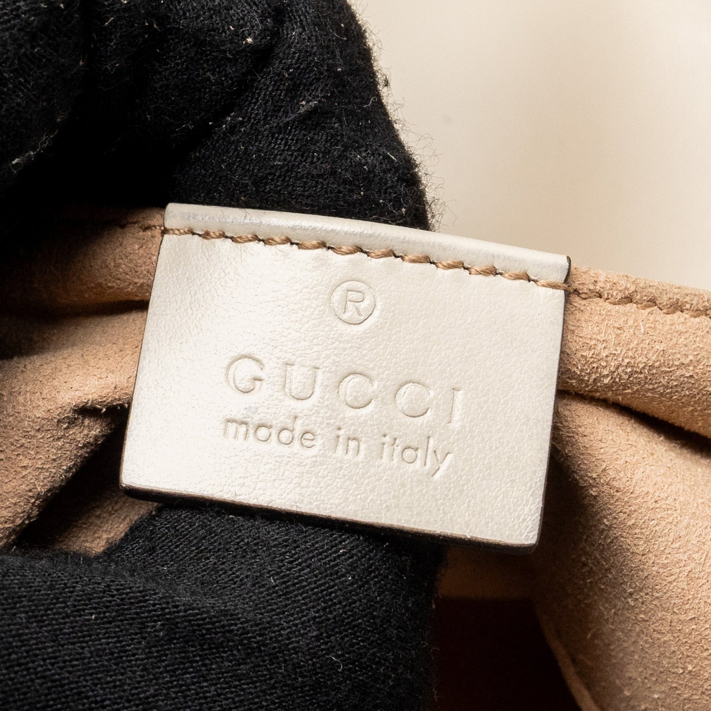 Gucci Mini Marmont bag calfskin white