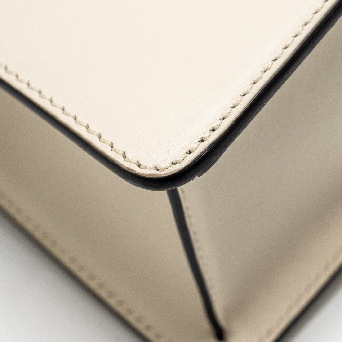 Gucci Mini Sylvie Top Handle Bag Calfskin White