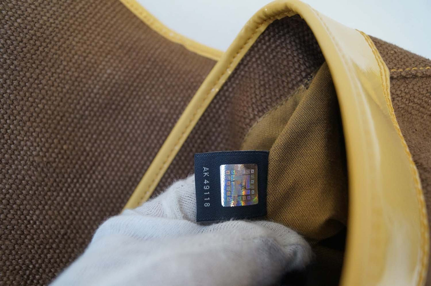 Fendi Raffia B Canvas Brown Shoulder Bag Mint Condition