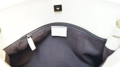 GUCCI GG Canvas Messenger Bag 120841