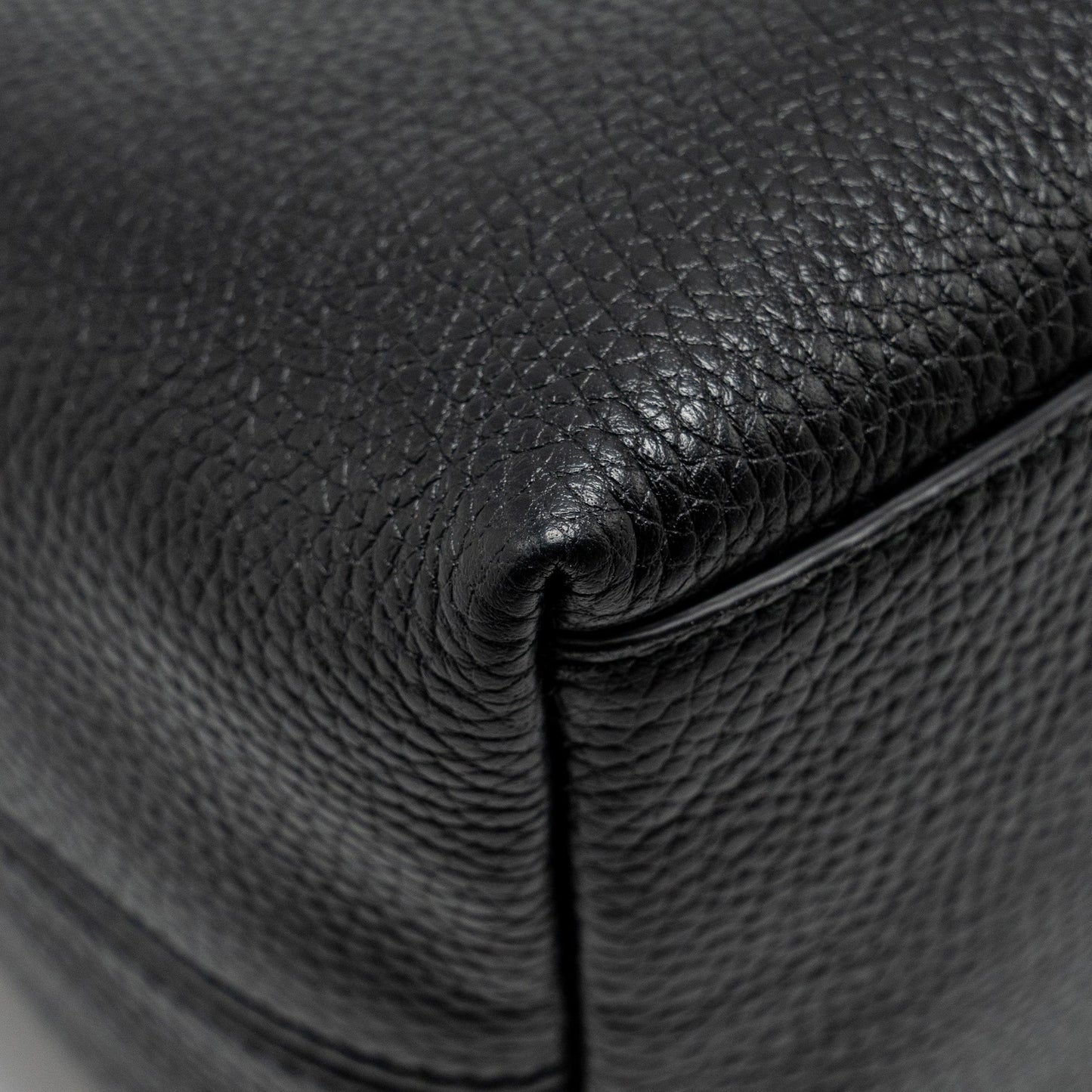 Gucci Interlocking G Soho Tote Bag Calfskin Black