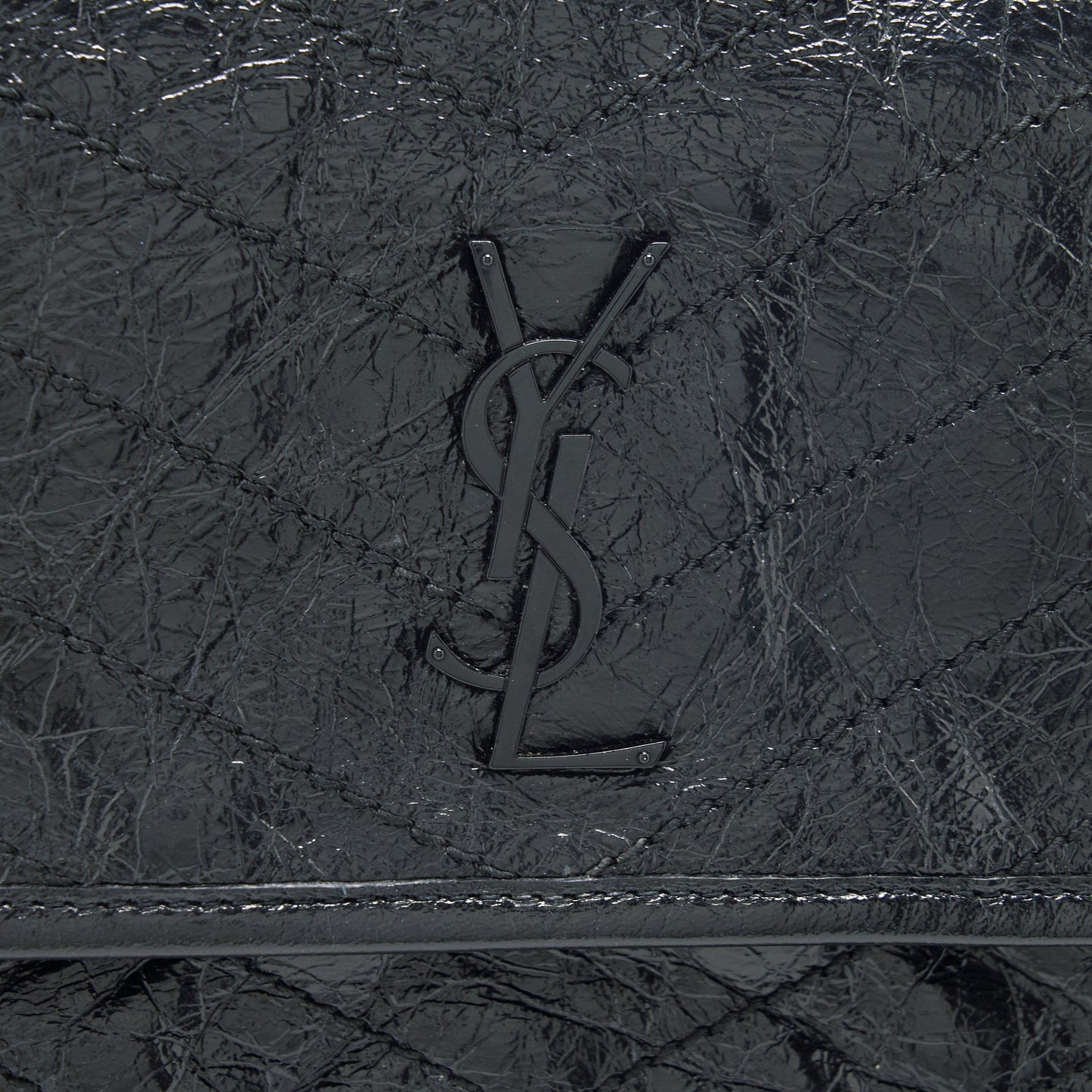 Saint Laurent Medium Niki Bag crinkled Vintage so black