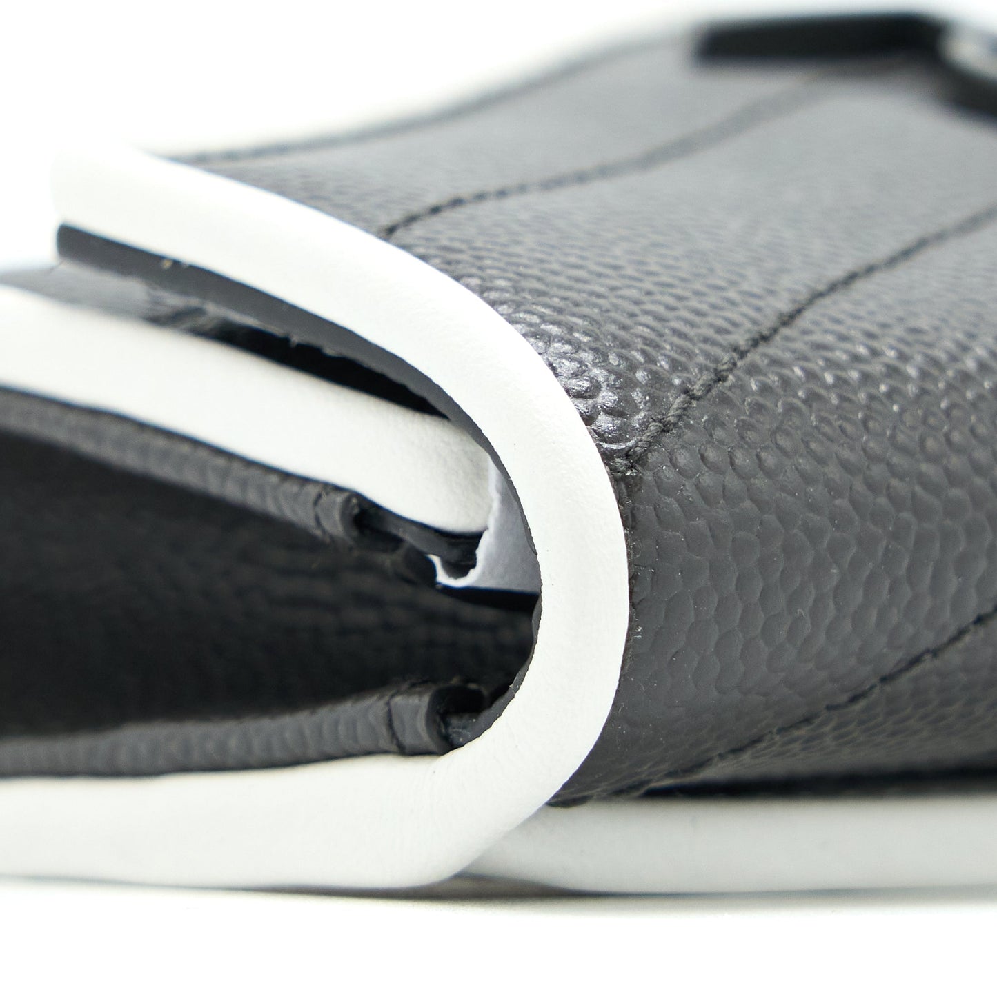 Saint Laurent Small Flap Wallet Grained Calfskin Grey/White SHW
