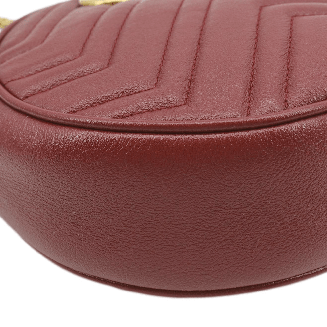 GUCCI GG Marmont Mini Round Leather Crossbody Bag Red 550154