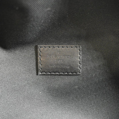 LOUIS VUITTON Discovery Monogram Galaxy Bumbag Black