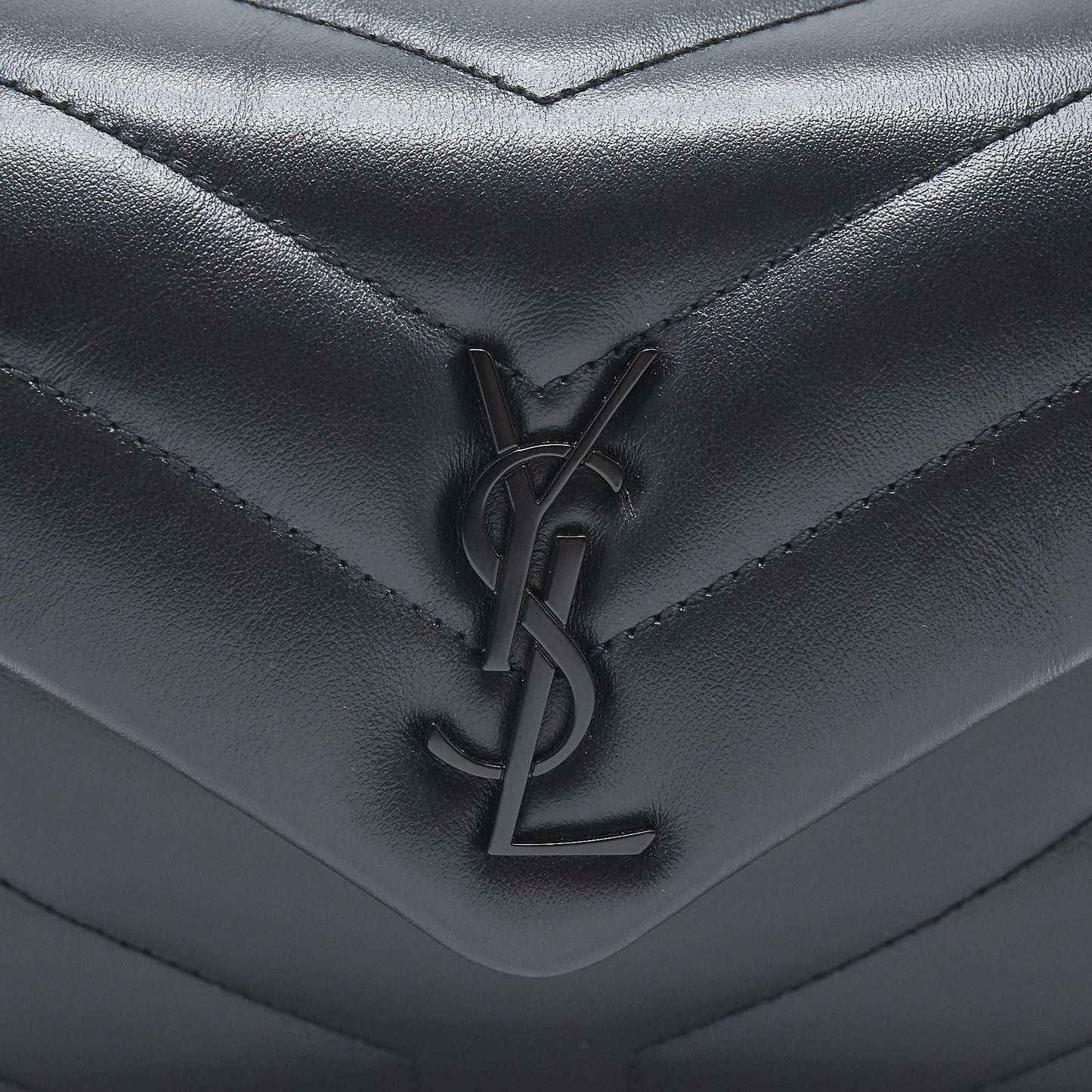 Saint Laurent / YSL Lou Lou toy Bag so black