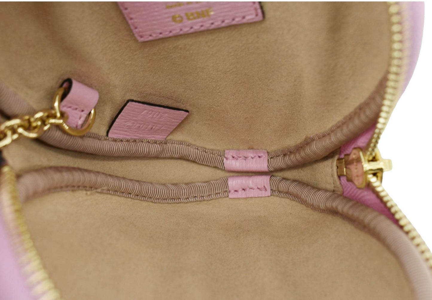 Gucci Bananya Heart Print Leather Coin Case Pink 701062