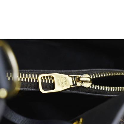 LOUIS VUITTON Neonoe Monogram Canvas Shoulder Bag Brown