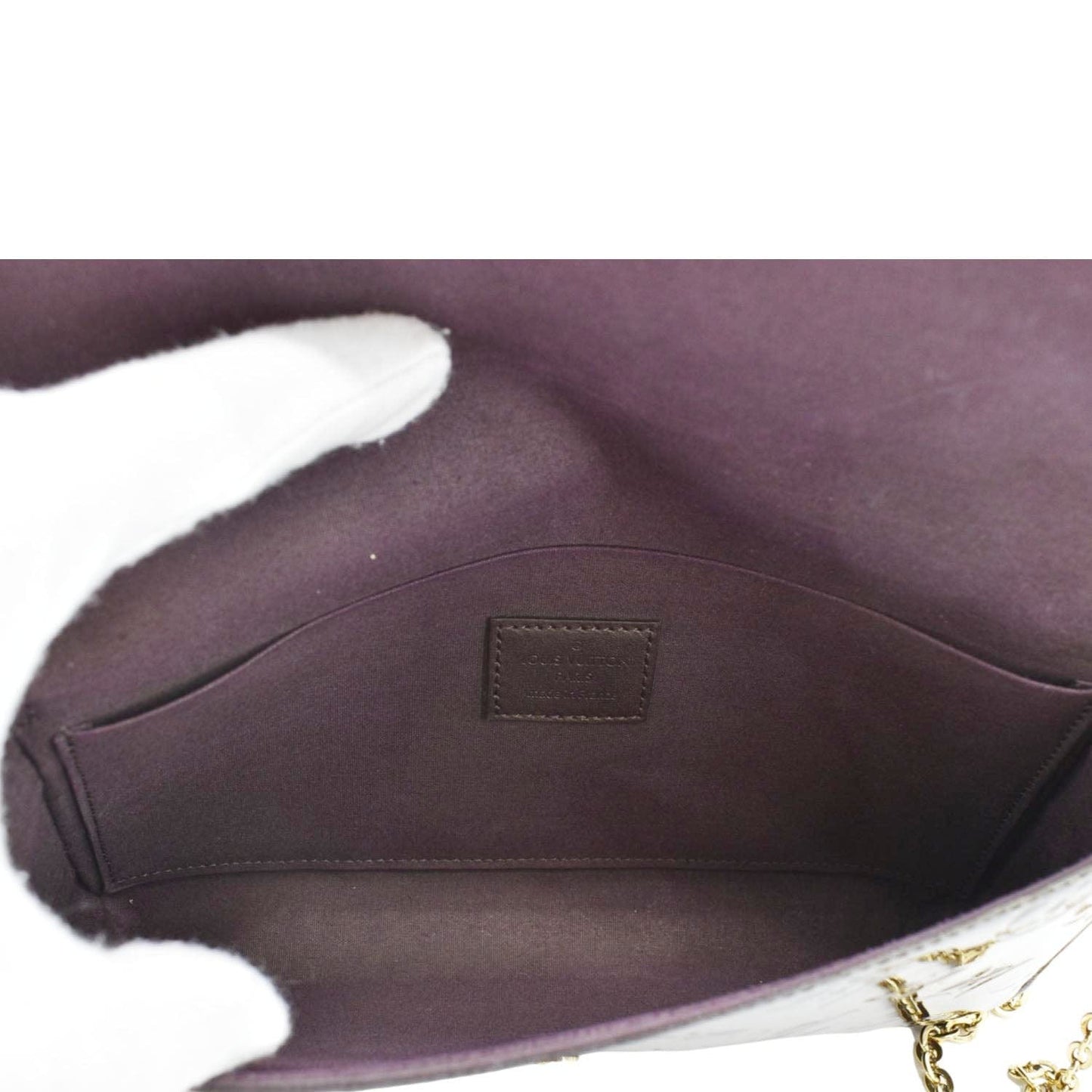 LOUIS VUITTON Felicie Pochette Monogram Vernis Crossbody Bag Amarante