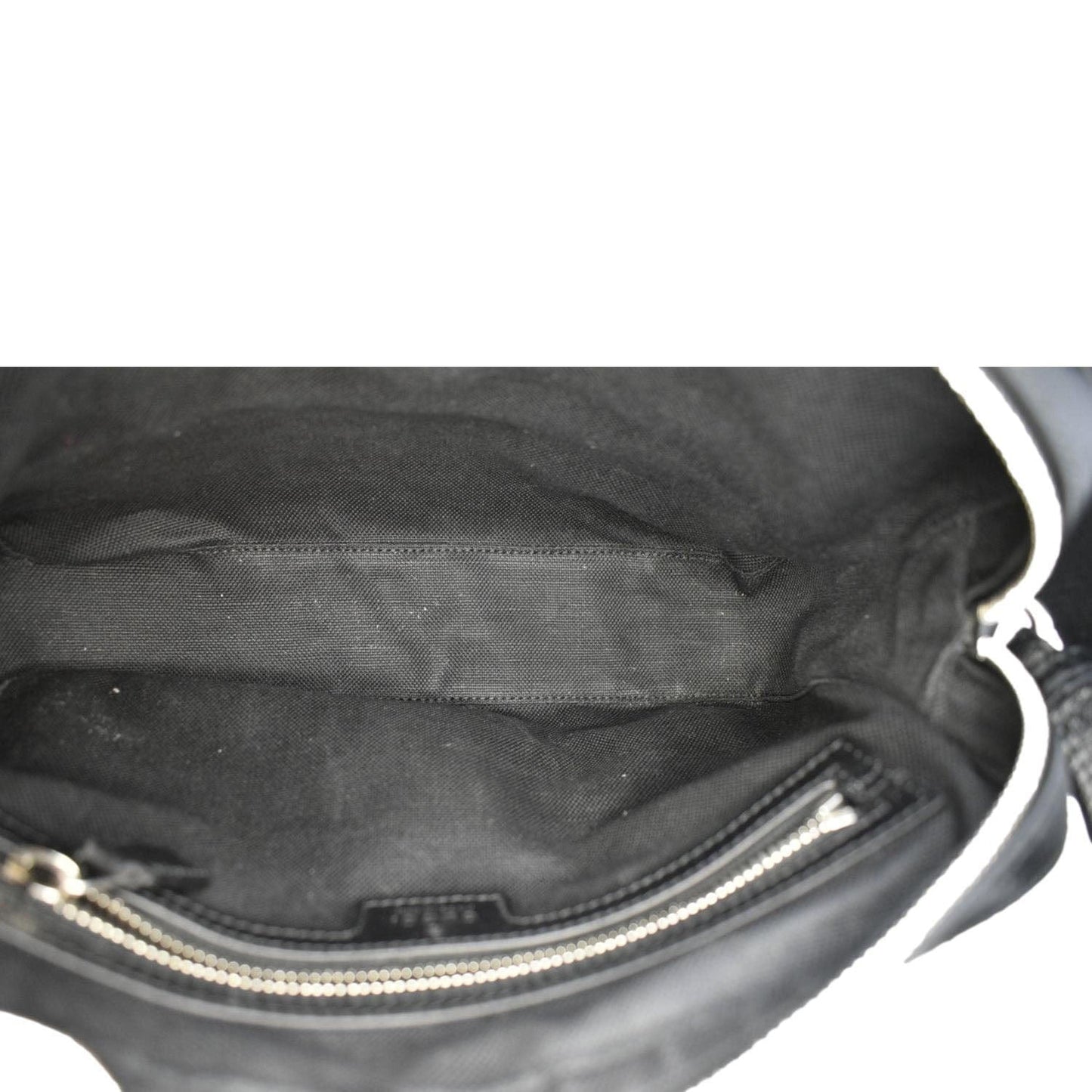 GUCCI  jumbo GG Canvas Messenger Bag Black 675891