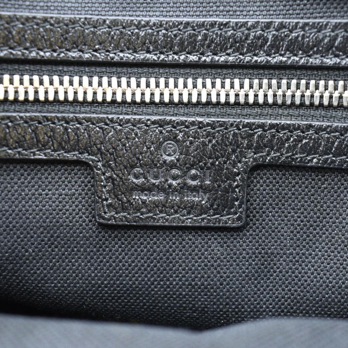 GUCCI  jumbo GG Canvas Messenger Bag Black 675891