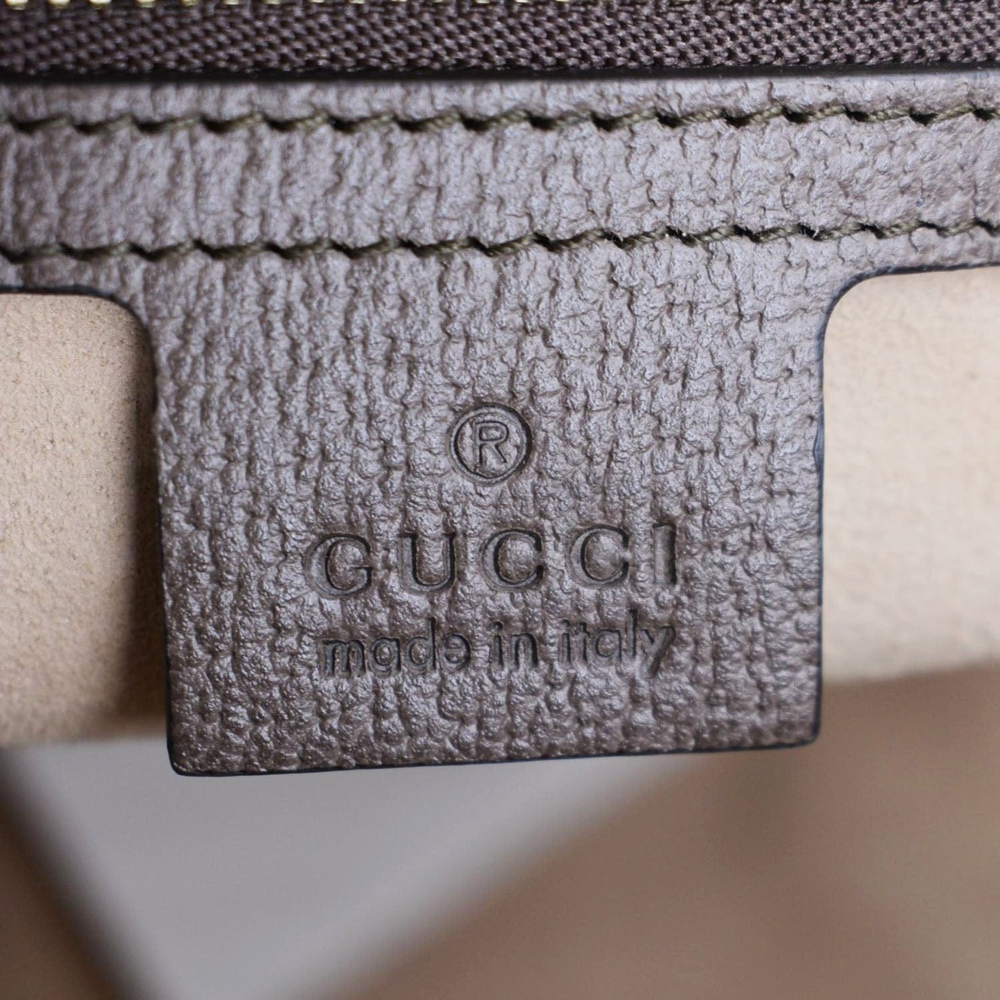 GUCCI Ophidia Medium GG Supreme Canvas Tote Bag Beige 631685