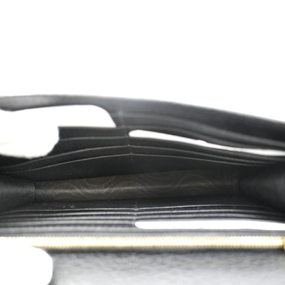 GUCCI GG Interlocking Pebbled Leather Crossbody Bag Black 615523