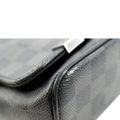 LOUIS VUITTON District PM Damier Graphite Messenger Bag Black