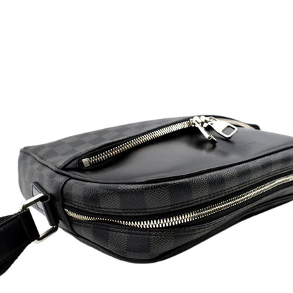 LOUIS VUITTON Dayton Reporter PM Damier Graphite Crossbody Bag Black