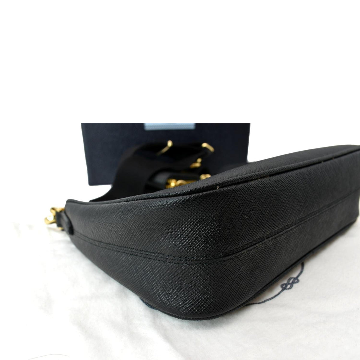 PRADA Re-Edition 2005 Saffiano Leather Shoulder Bag Black