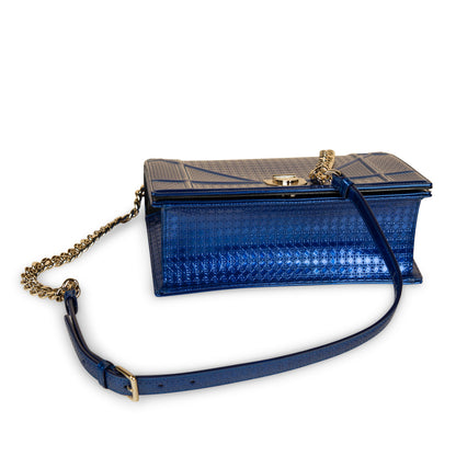 Diorama - Metallic Cannage