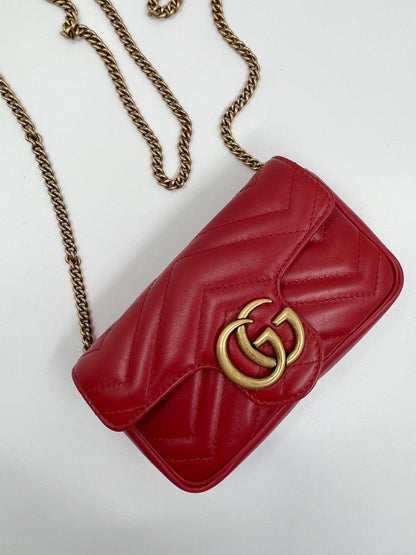 Gucci GG Marmont Super Mini Bag