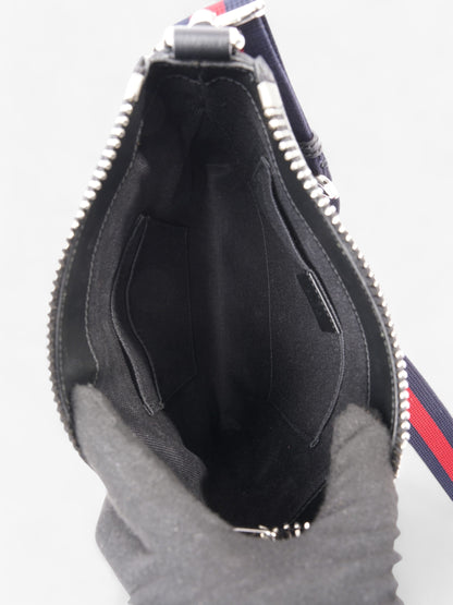 Gucci Messenger Bag Black / GG Supreme Canvas Small