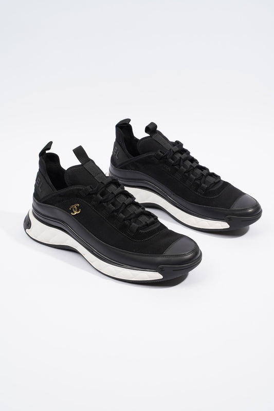 Chanel CC Logo Sneaker Black   White Fabric EU 42 UK 8