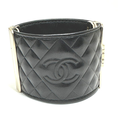 Chanel 30 Leather Black Handbag 4