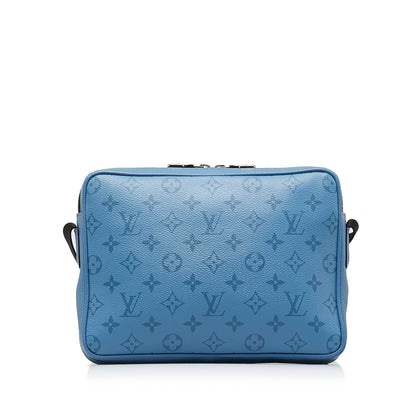 LOUIS VUITTON Monogram Taigarama Outdoor Messenger Crossbody Bag