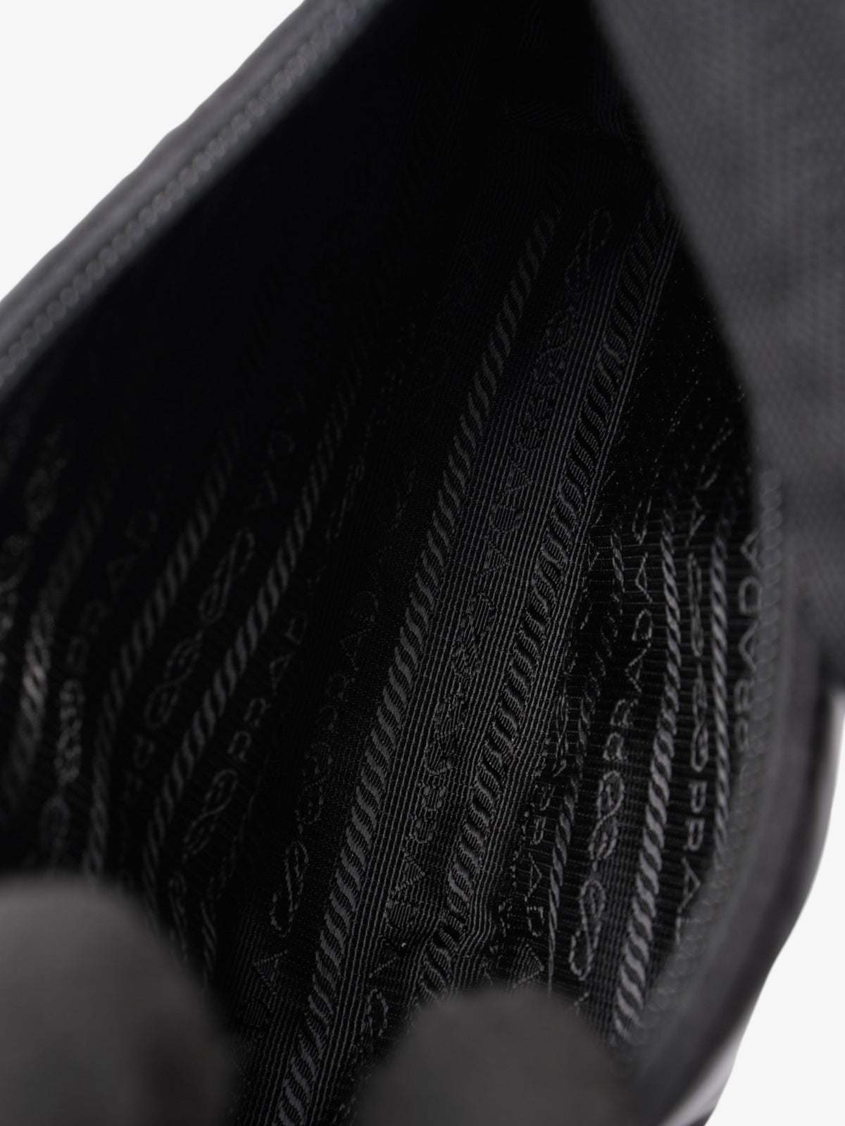 Prada Re-Edition 2000 Black Re Nylon