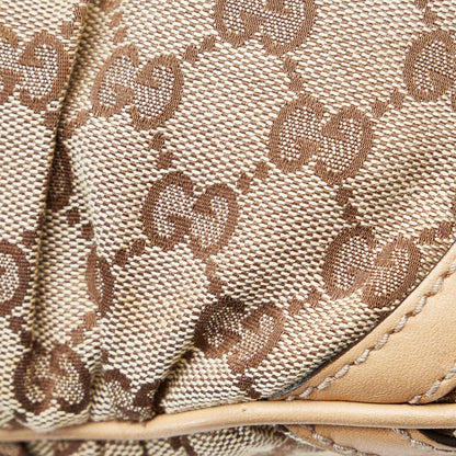 Gucci GG Canvas Abbey D Ring Crossbody (SHG-gkERUr)
