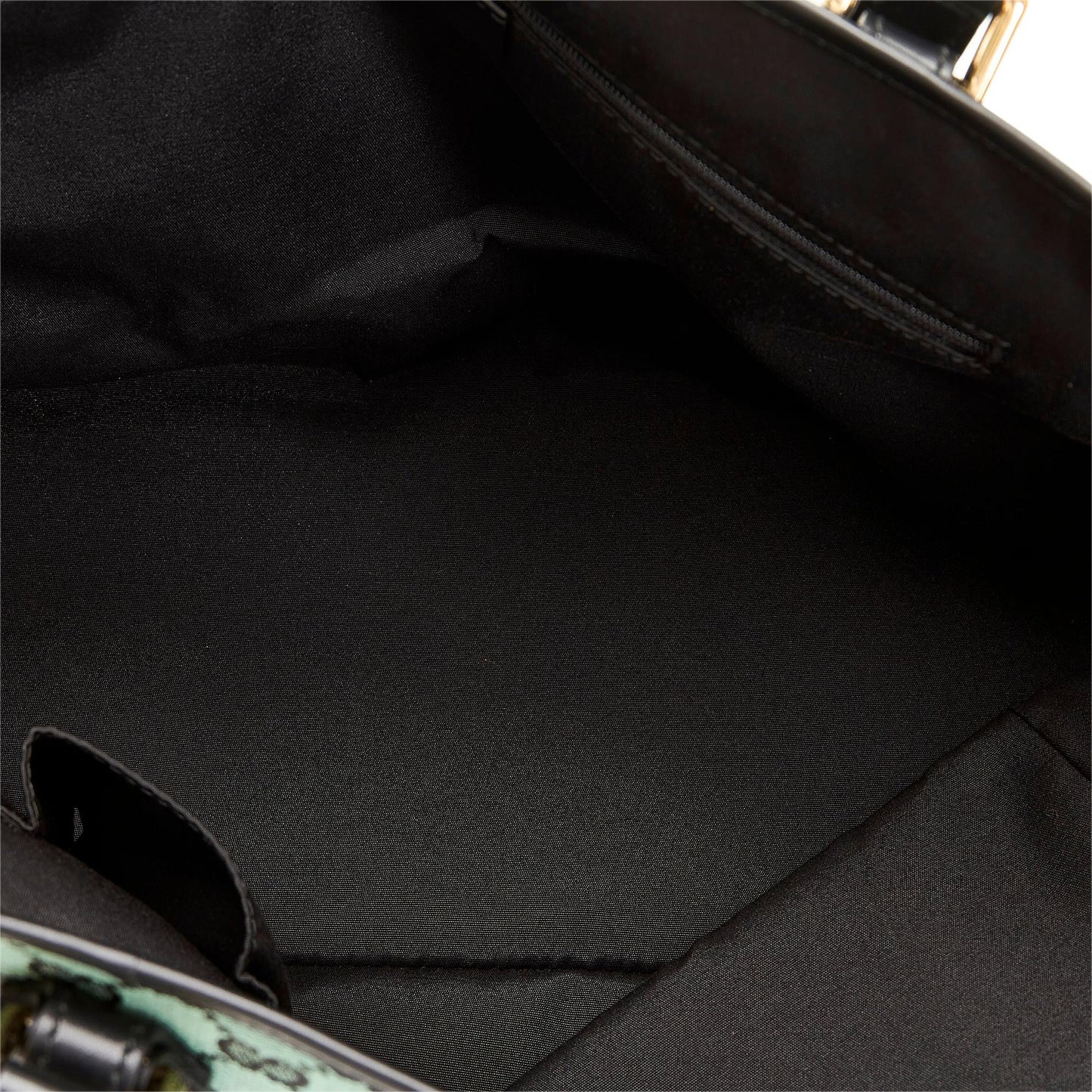 Gucci GG Canvas Tote Bag (SHG-NayASu)