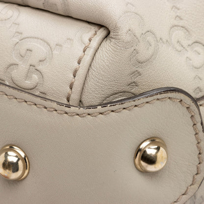 Gucci Guccissima Leather Pelham Small Shoulder Bag (SHF-qiecoD)