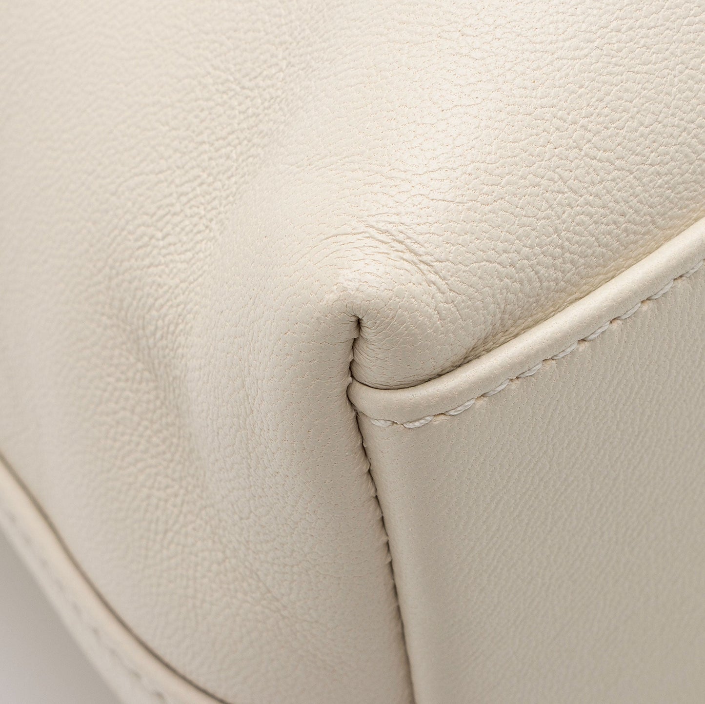 Gucci Calfskin Interlocking G Top Handle Bag (SHF-sjQV4q)