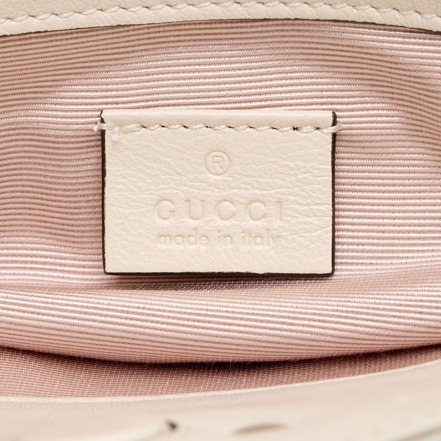 Gucci Calfskin Interlocking G Top Handle Bag (SHF-sjQV4q)