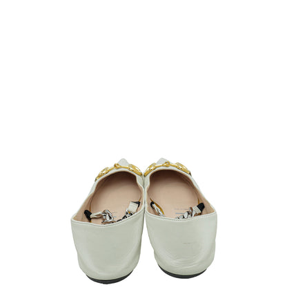 Gucci White Horsebit and Chain Accent Leather Flats 39